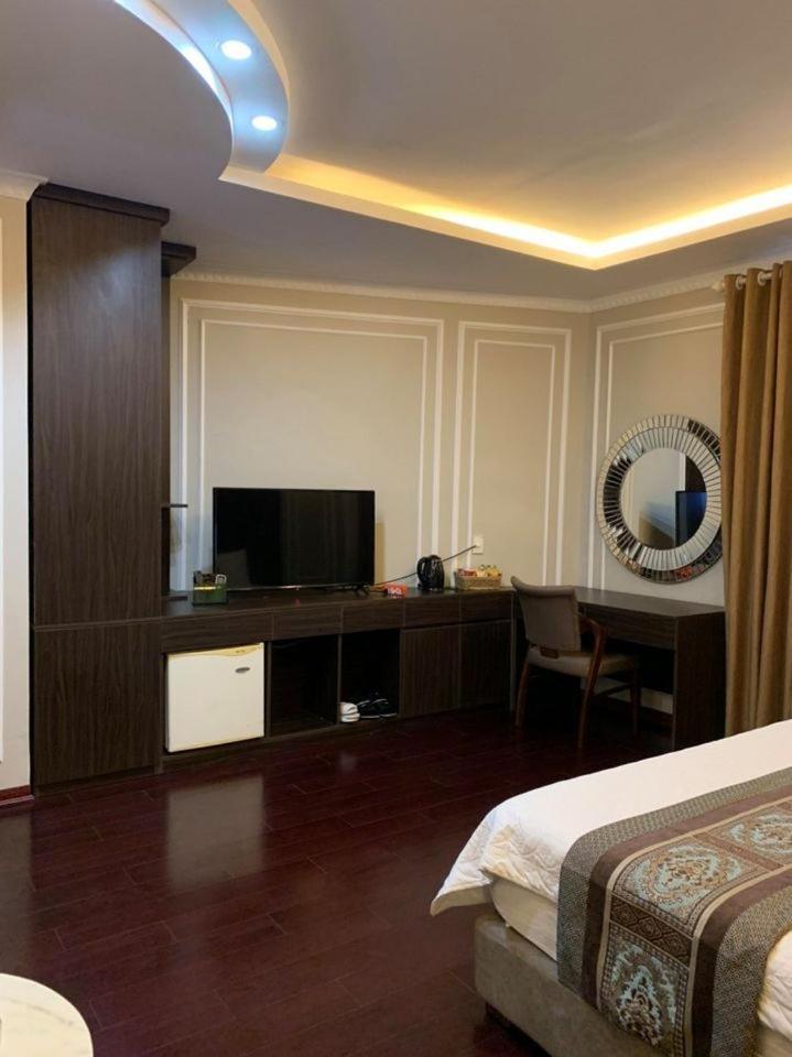 Holiday Hotel Хайфонг Екстериор снимка